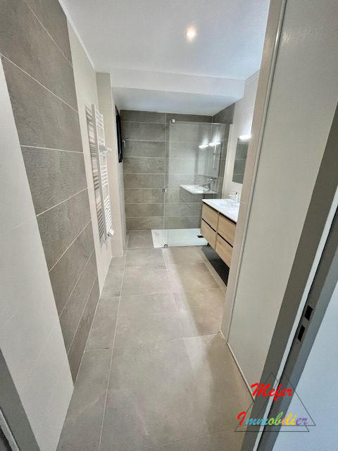 Appartement - 79 m² - 3 pièces