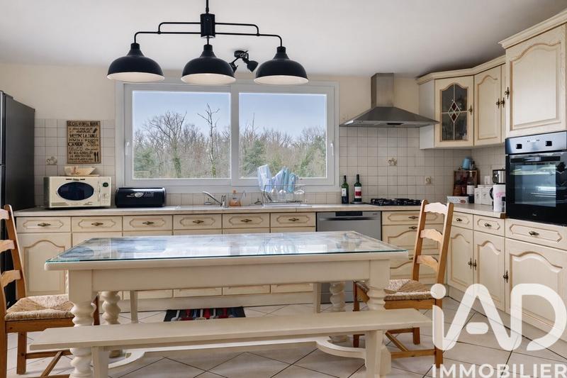 Maison - 96 m² - 4 pièces