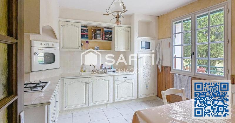 Maison - 90 m² - 4 pièces