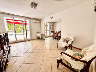 Appartement - 76 m² - 4 pièces