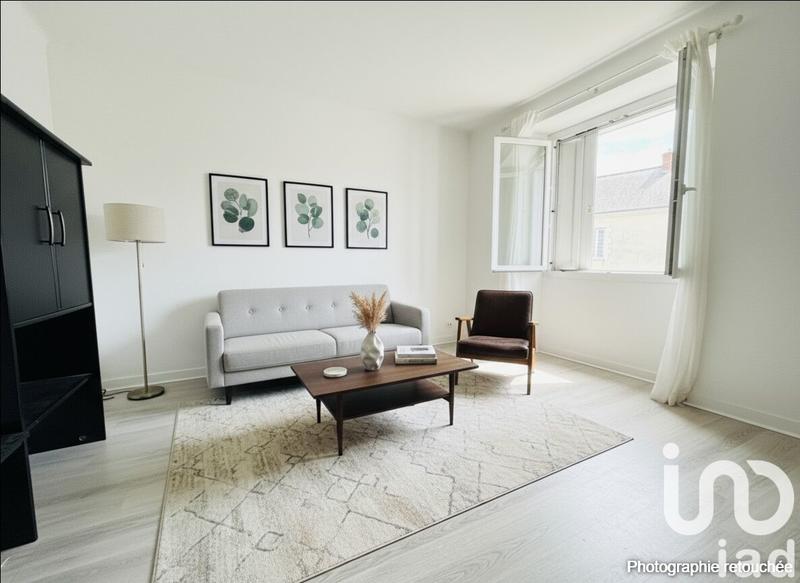 Maison - 230 m² - 9 pièces