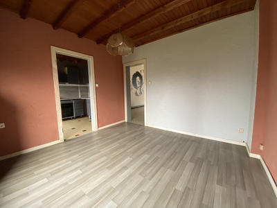 Maison - 147 m² - 6 pièces
