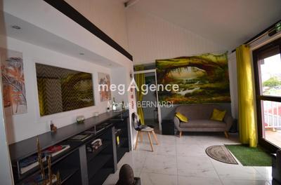 Bureau - 13 m² - 1 pièce