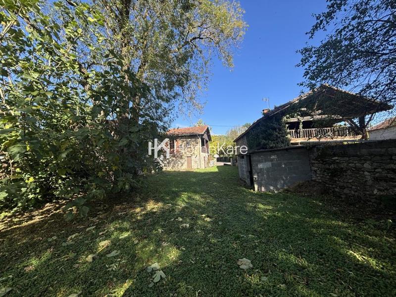 Maison en pierre - 80 m² - 4 pièces