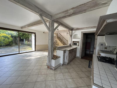 Maison - 137 m² - 5 pièces