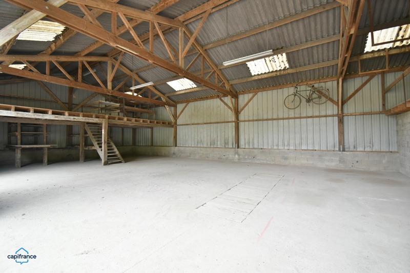 Hangar - 383 m²