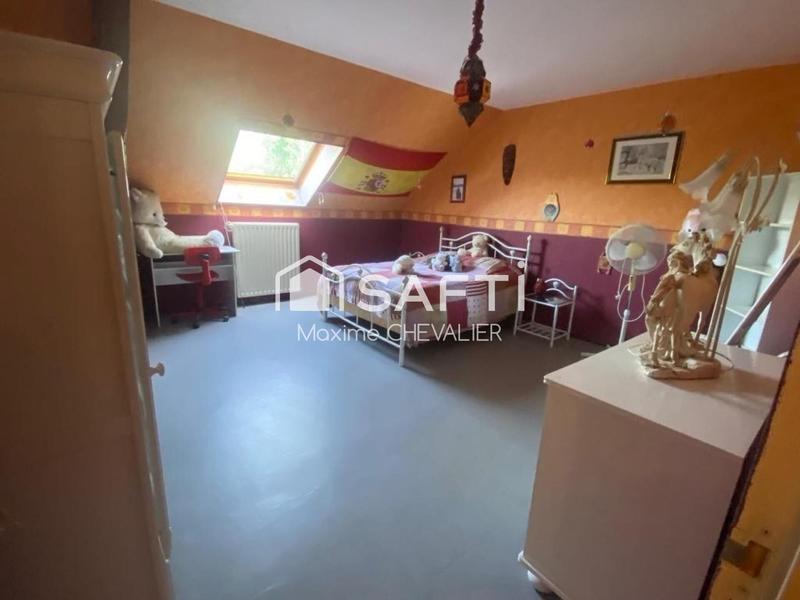 Maison - 234 m² - 6 pièces