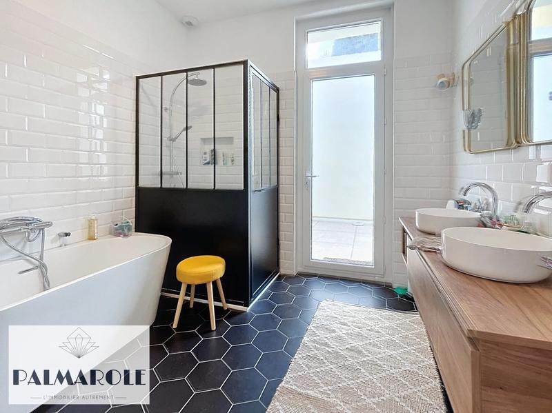 Maison de ville - 119 m² - 4 pièces