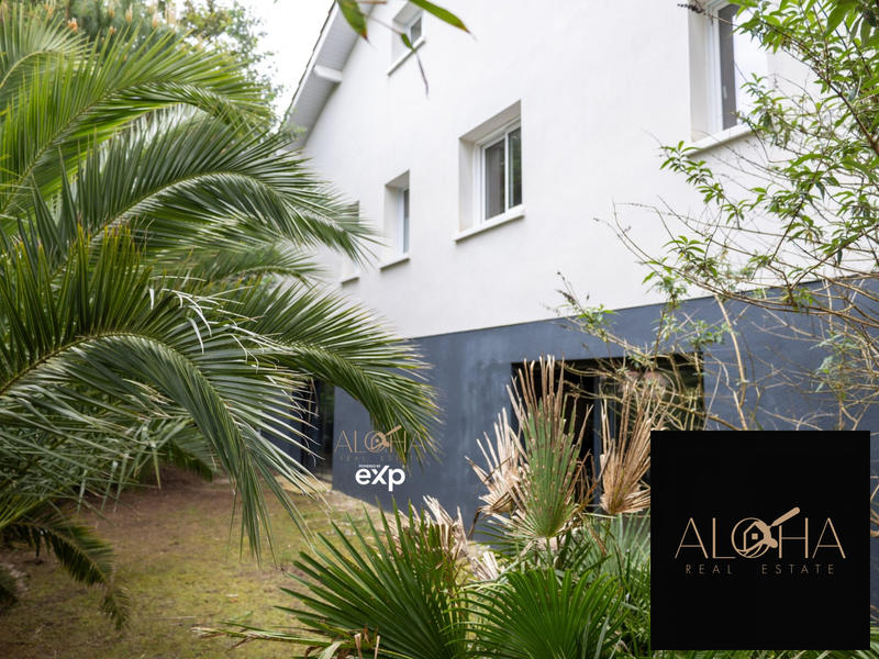 Maison - 140 m² - 6 pièces