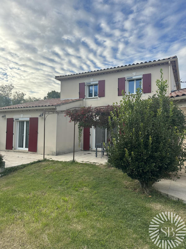 Maison - 145 m² - 7 pièces