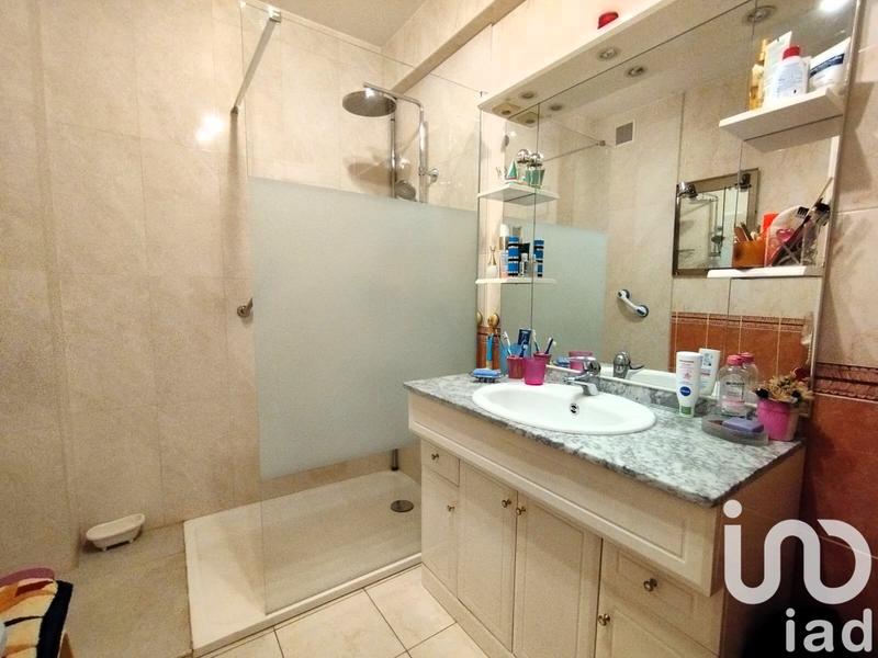 Appartement - 80 m² - 3 pièces