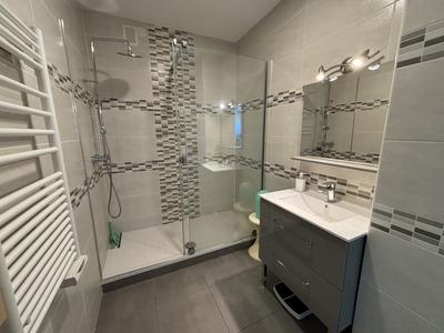 Appartement - 76 m² - 3 pièces