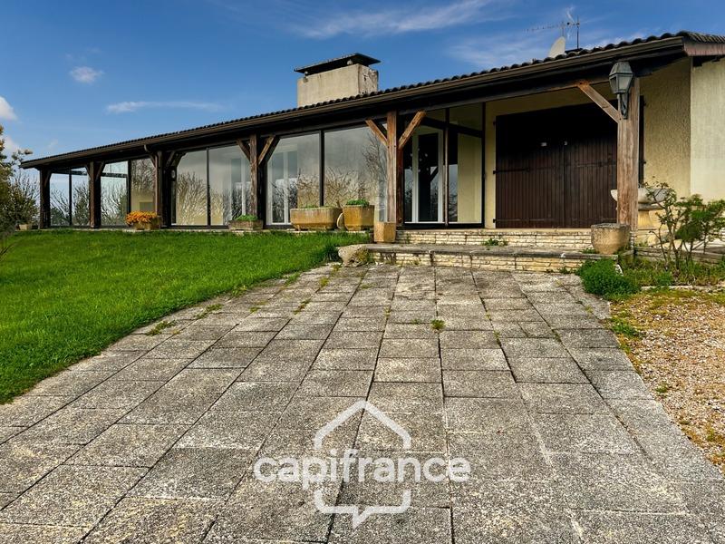 Maison - 95 m² - 4 pièces