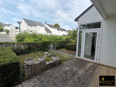 Maison traditionnelle - 90 m² - 4 pièces