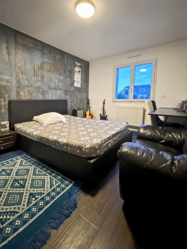 Maison - 143 m² - 5 pièces