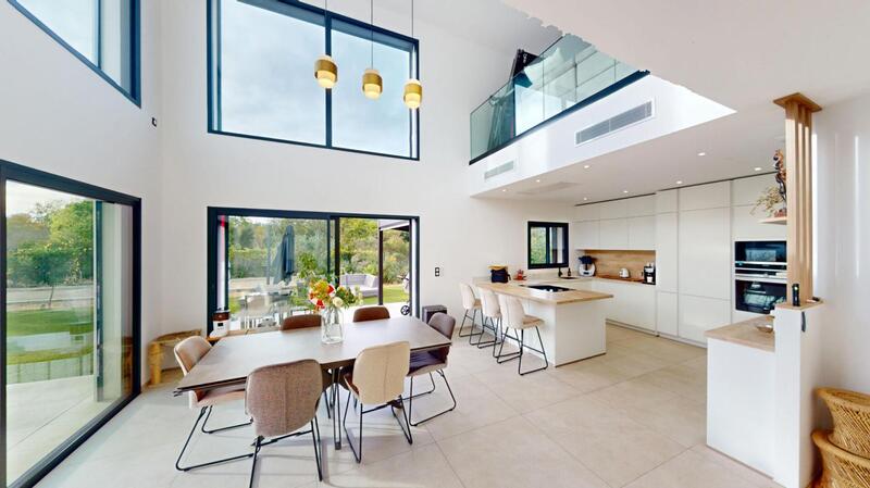 Villa - 136 m² - 6 pièces