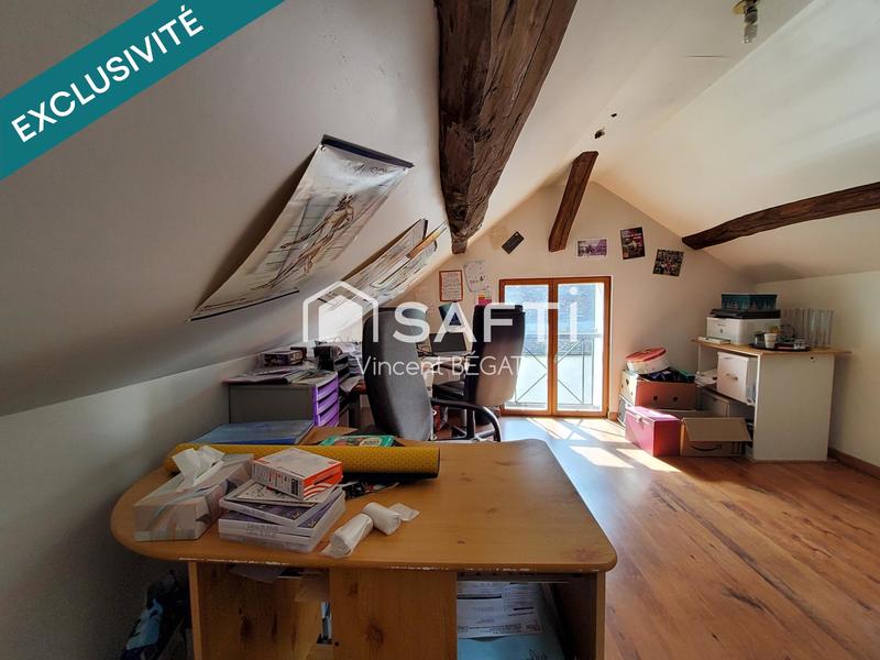 Maison - 110 m² - 6 pièces