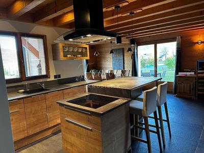Châlet - 168 m² - 5 pièces