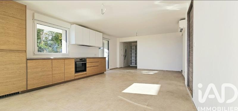 Appartement - 112 m² - 6 pièces