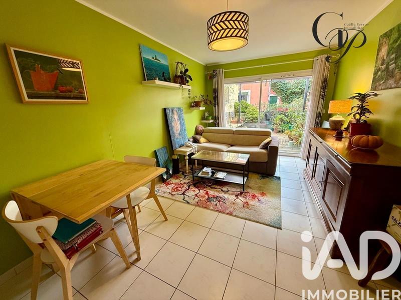 Appartement - 49 m² - 2 pièces