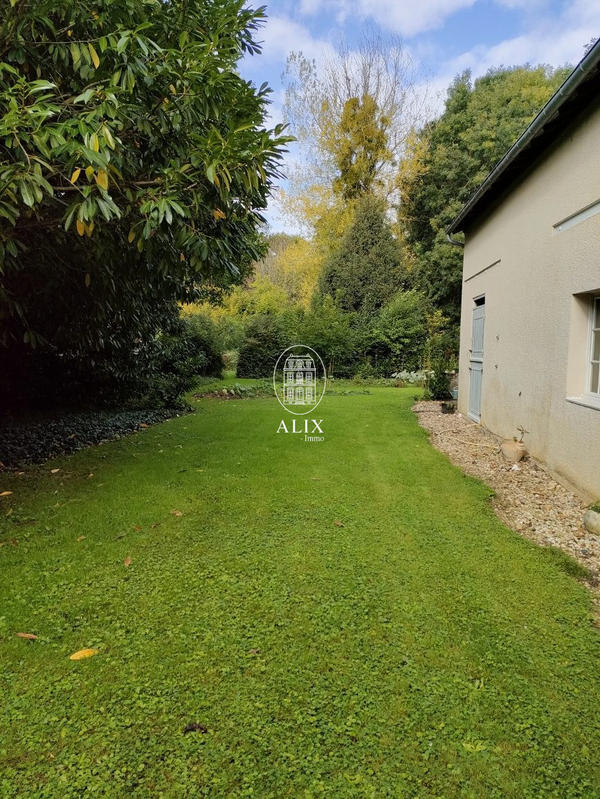 Maison - 180 m² - 7 pièces