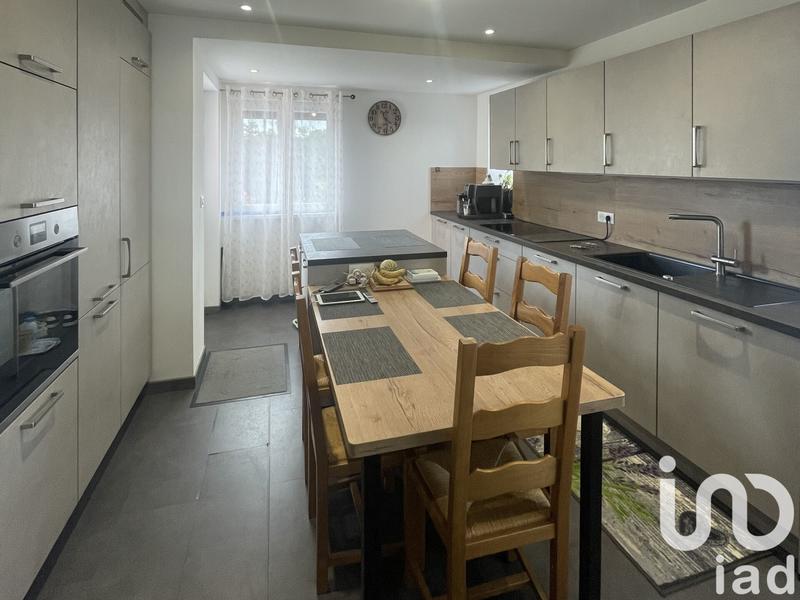 Maison de village - 191 m² - 7 pièces