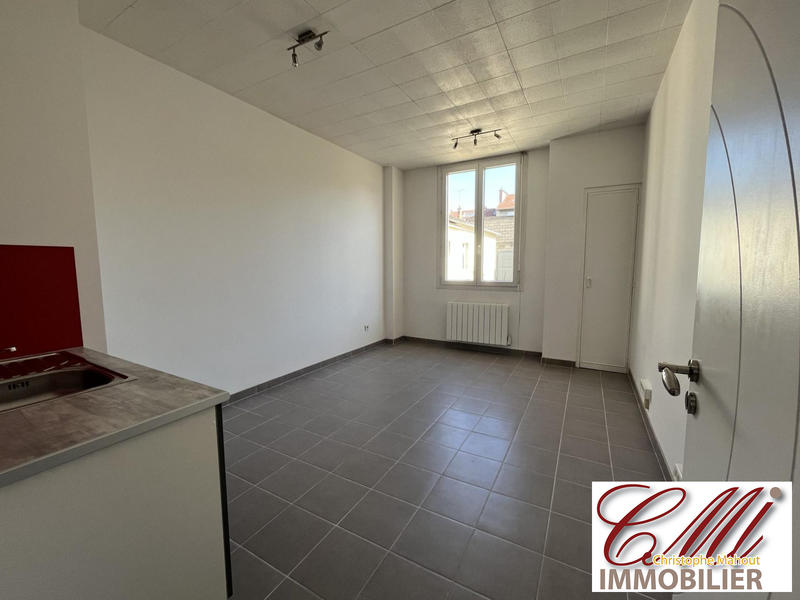 Local commercial - 49 m² - 2 pièces