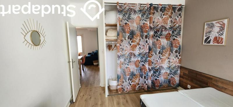 Chambre - 9 m² - 1 pièce