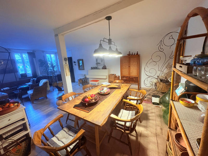 Appartement - 101 m² - 3 pièces