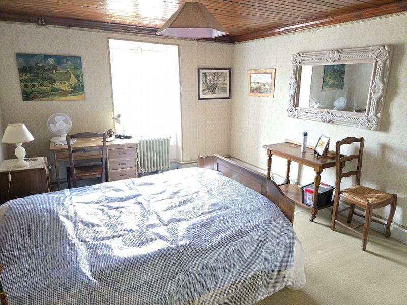 Corps de ferme - 237 m² - 9 pièces