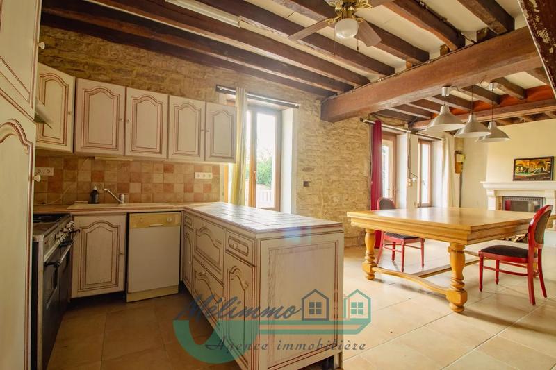 Maison - 108 m² - 7 pièces