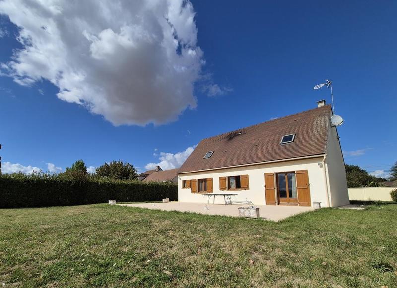 Maison - 114 m² - 5 pièces