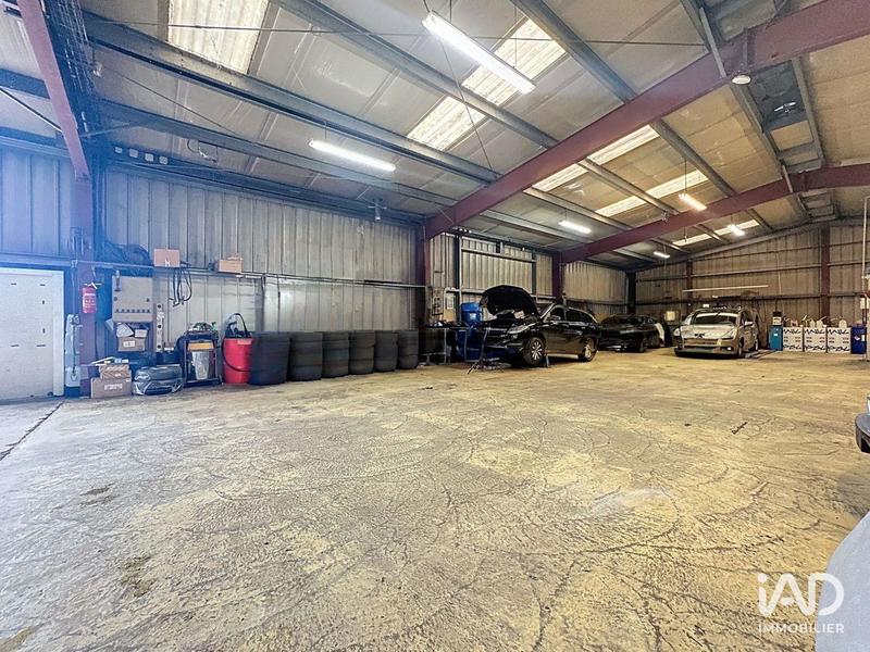 Local commercial - 824 m²