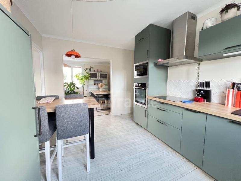 Maison - 91 m² - 5 pièces