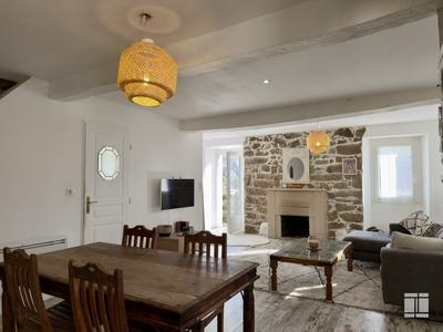 Maison de village - 128 m² - 4 pièces