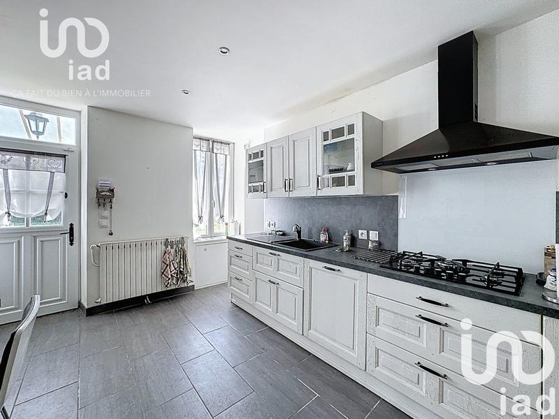 Maison - 100 m² - 5 pièces