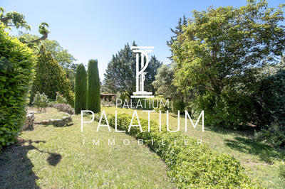 Villa - 175 m² - 8 pièces