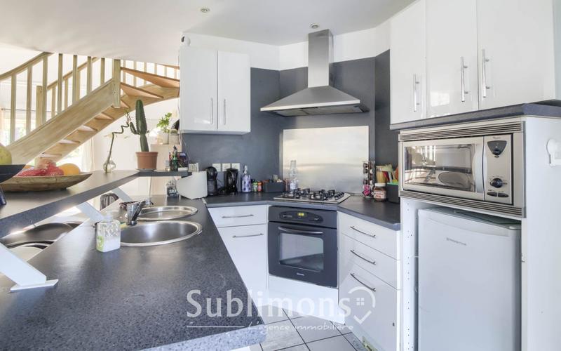 Maison - 167 m² - 6 pièces