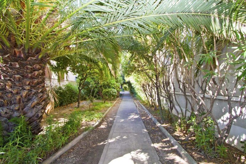 Appartement - 90 m² - 3 pièces