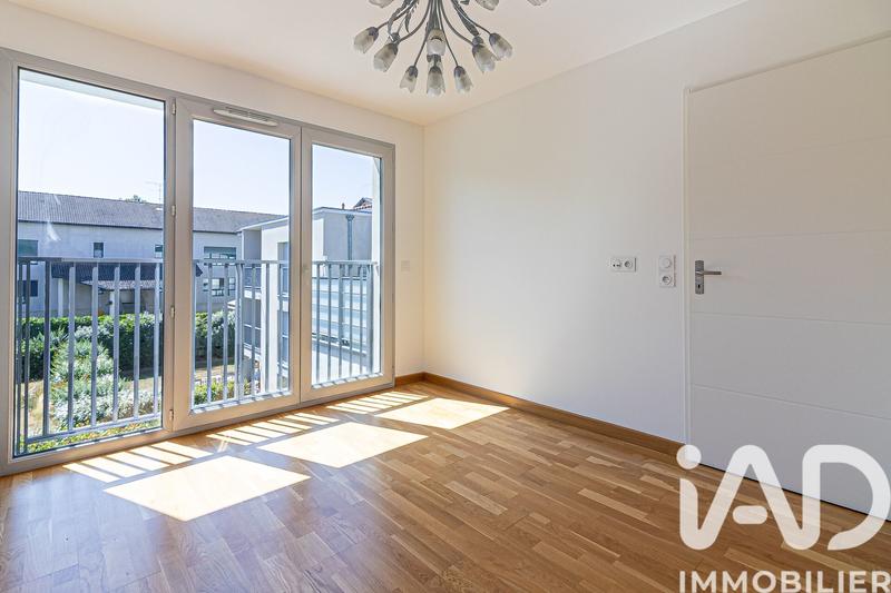 Appartement - 111 m² - 5 pièces
