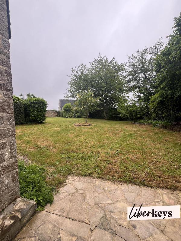 Maison - 182 m² - 8 pièces