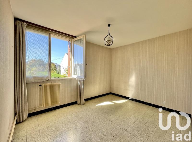 Maison - 99 m² - 4 pièces