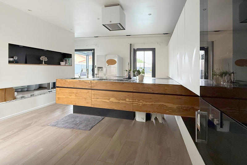 Maison - 130 m² - 6 pièces