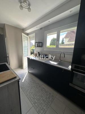 Maison - 118 m² - 6 pièces