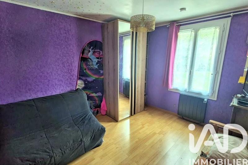 Maison - 95 m² - 6 pièces