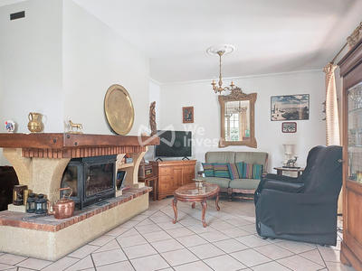 Villa - 90 m² - 5 pièces