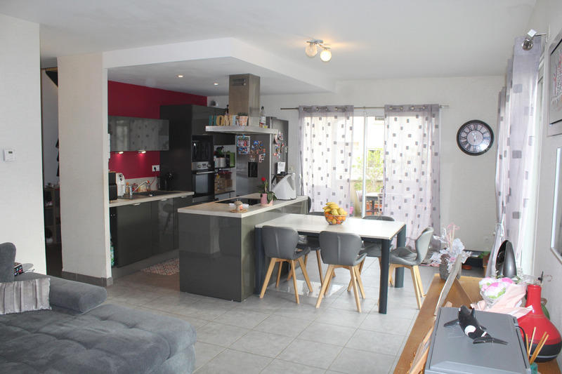 Maison - 108 m² - 5 pièces