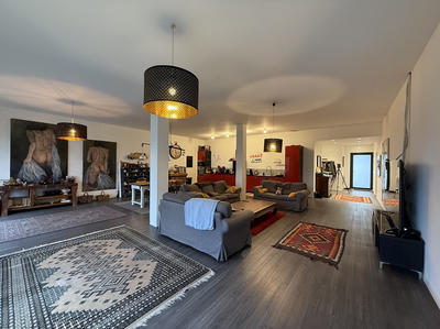 Maison - 195 m² - 5 pièces