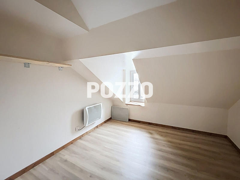 Maison - 85 m² - 5 pièces