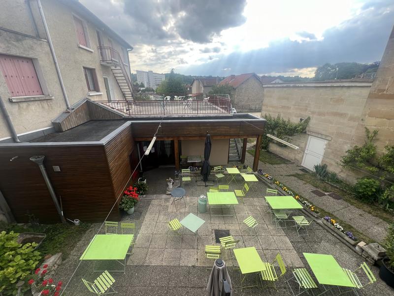 Local d'activités - 2 250 m²